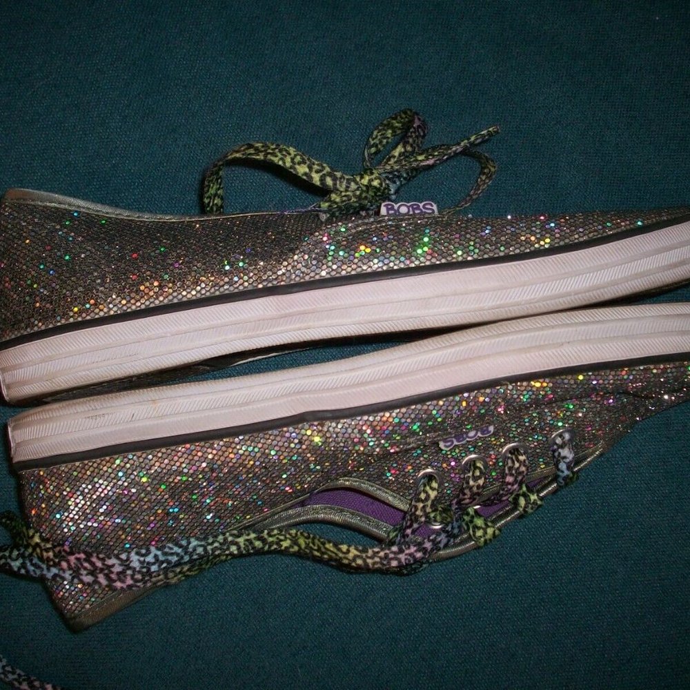 Bobs by Sketchers Silver Glitter Tennis Shoes Size 6 US Lil Bobs Sneakers EU 36 - Picture 4 of 7